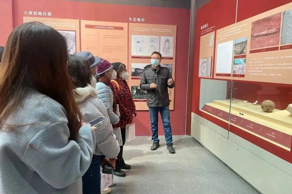 穿越時(shí)空，回望歷史——“南石頭往事”展覽開幕！插圖(2)